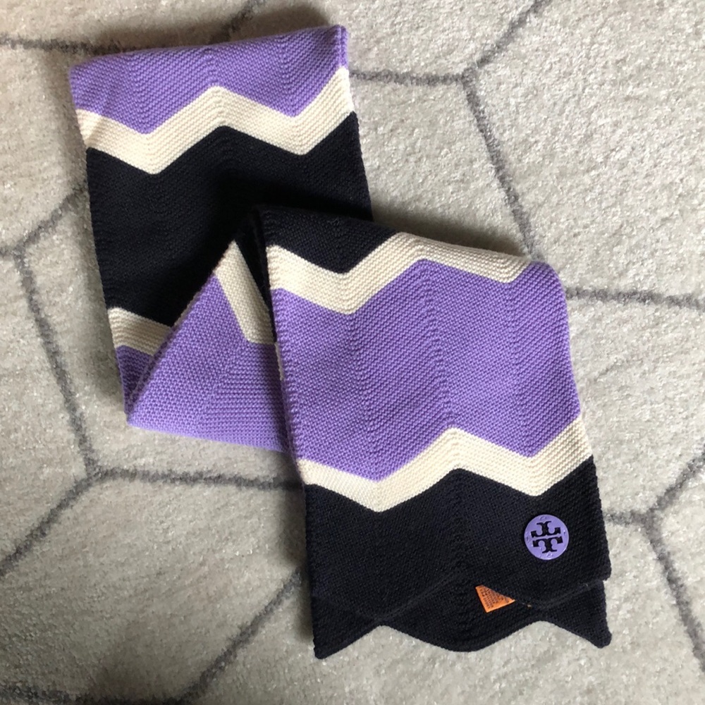 Tory Burch knit scarf